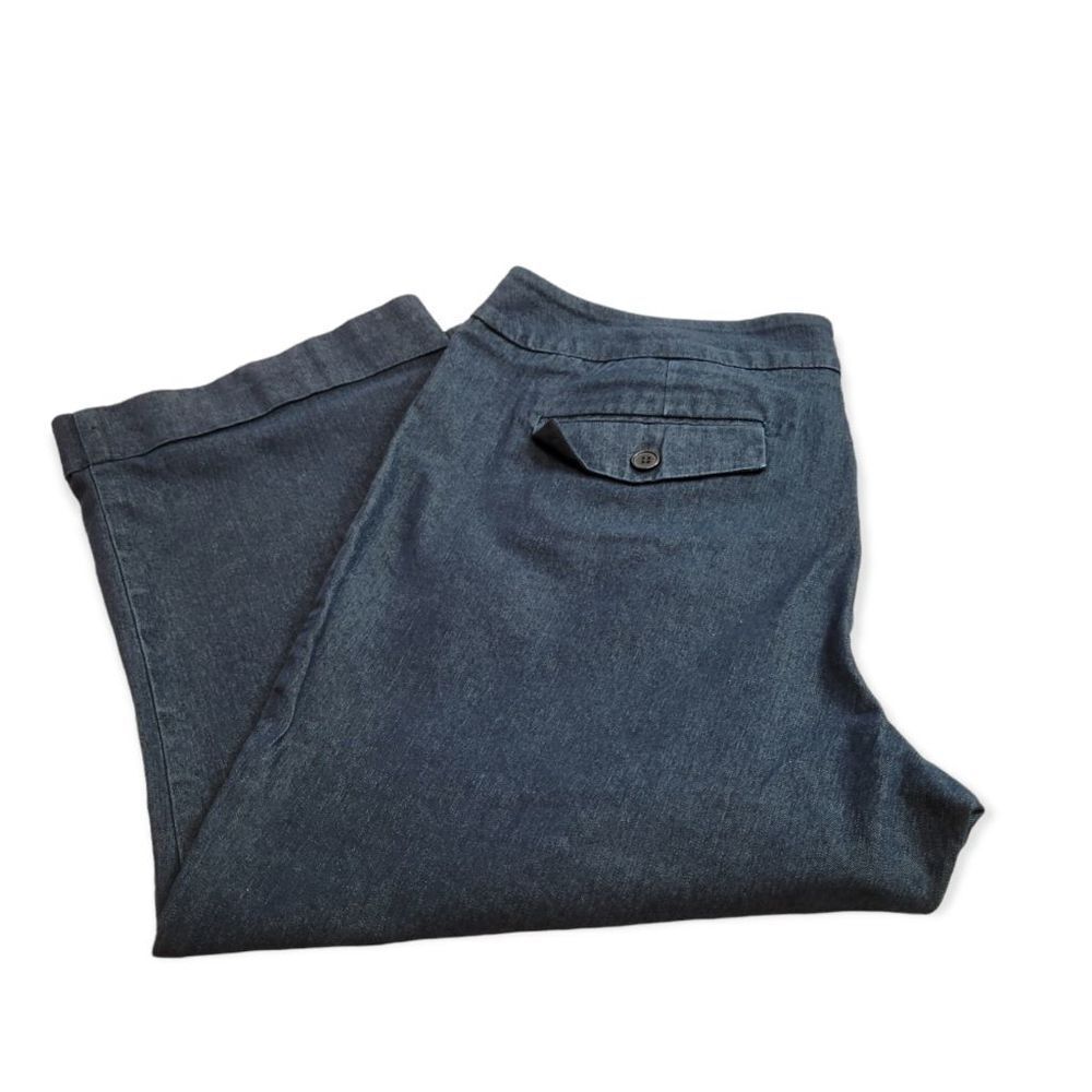 New York & Company denim capri 8